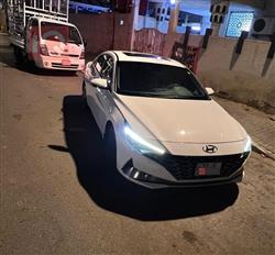 Hyundai Elantra 2023