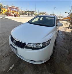 2013 كيا سيراتو