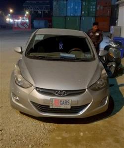 Hyundai Elantra 2012