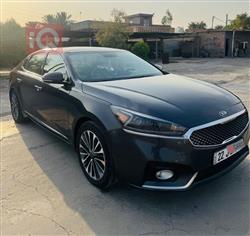 2017 كيا كادينزا