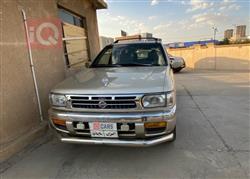 1997 نيسان باثفايندر