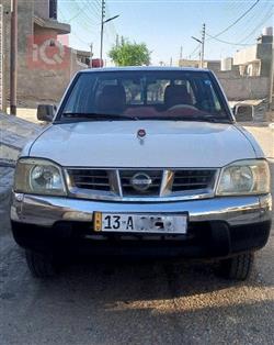 2013 نيسان بيك اب