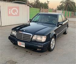 Mercedes-Benz E-Class 1993