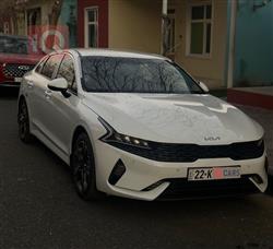 Kia K5 2023
