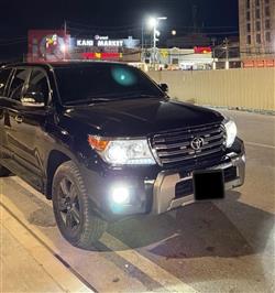 Toyota Land Cruiser 2011