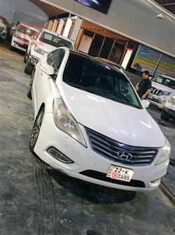 2015 هيونداي أزيرا