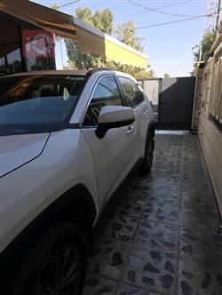 2023 تويوتا راف 4