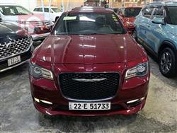 2018 كرايسلر 300