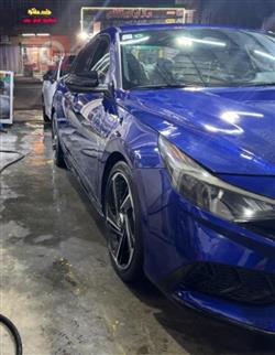 Hyundai Elantra 2022