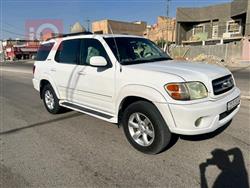 Toyota Sequoia 2004