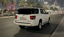 Toyota Sequoia 2004