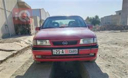 1993 اوبل فيكترا