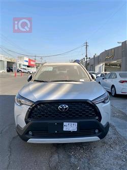 2025 تويوتا كورولا كروس