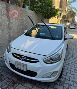 Hyundai Accent 2015