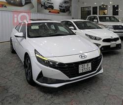 Hyundai Elantra 2023