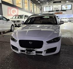 2017 جاكوار XE