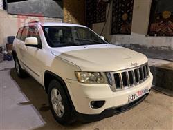 2011 جيب جراند شيروكي