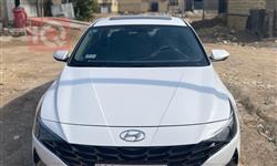 Hyundai Elantra 2022