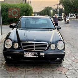 Mercedes-Benz E-Class 2000