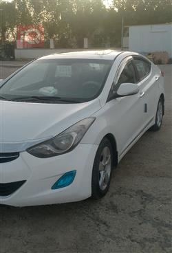 Hyundai Elantra 2012