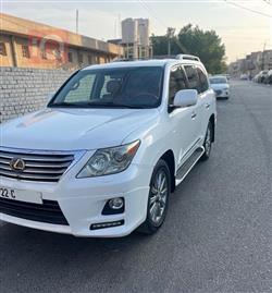 Lexus LX 2011