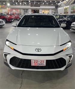 Toyota Camry 2025