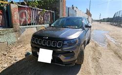 2022 جيب كومباس