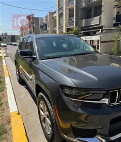 2022 جيب جراند شيروكي