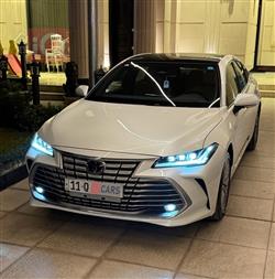 2025 تويوتا أفالون