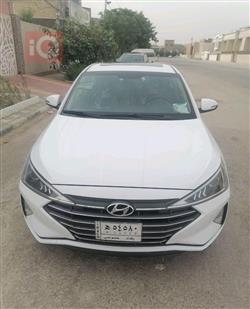 Hyundai Elantra 2020