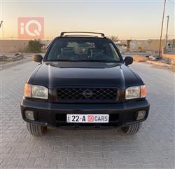 2000 نيسان باثفايندر