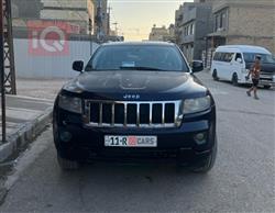 2012 جيب جراند شيروكي