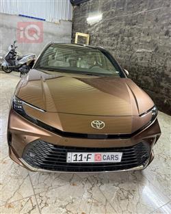 Toyota Camry 2025