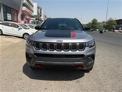 2023 جيب كومباس