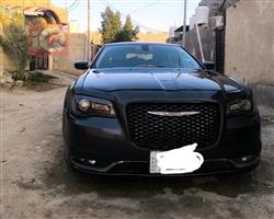 2016 كرايسلر 300
