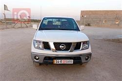 2014 نيسان نافارا