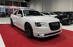 2023 كرايسلر 300