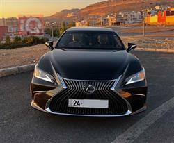 Lexus ES 2021