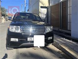 2011 تويوتا لاندكروزر