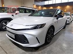Toyota Camry 2025