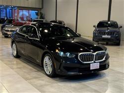BMW 5-Series 2025