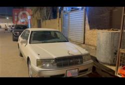 Toyota Crown 2000