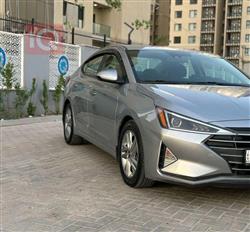 Hyundai Elantra 2020