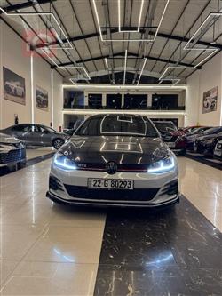 Volkswagen Golf 2021