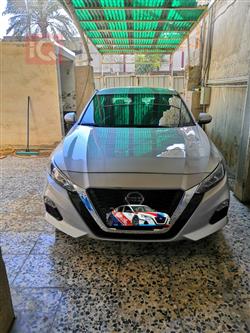Nissan Altima 2022