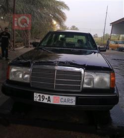 1989 مرسيدس بنز E-Class