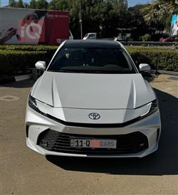 2025 تويوتا كامري