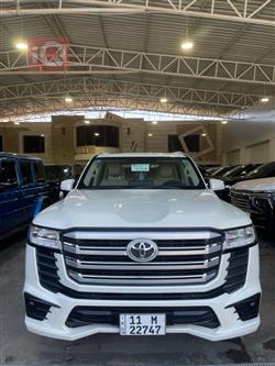Toyota Land Cruiser 2023