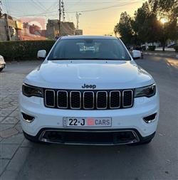 2020 جيب جراند شيروكي