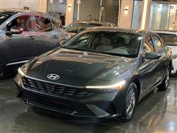 Hyundai Elantra 2024